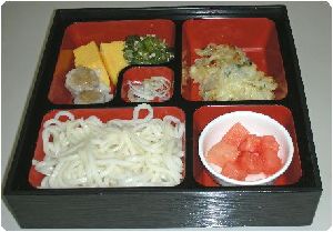 夏の幕の内弁当.jpg