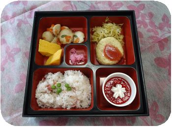 お花見弁当.jpg