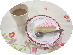 ブログ用いちごケーキ.jpg