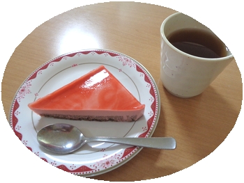 ブログ用ケーキ.jpg